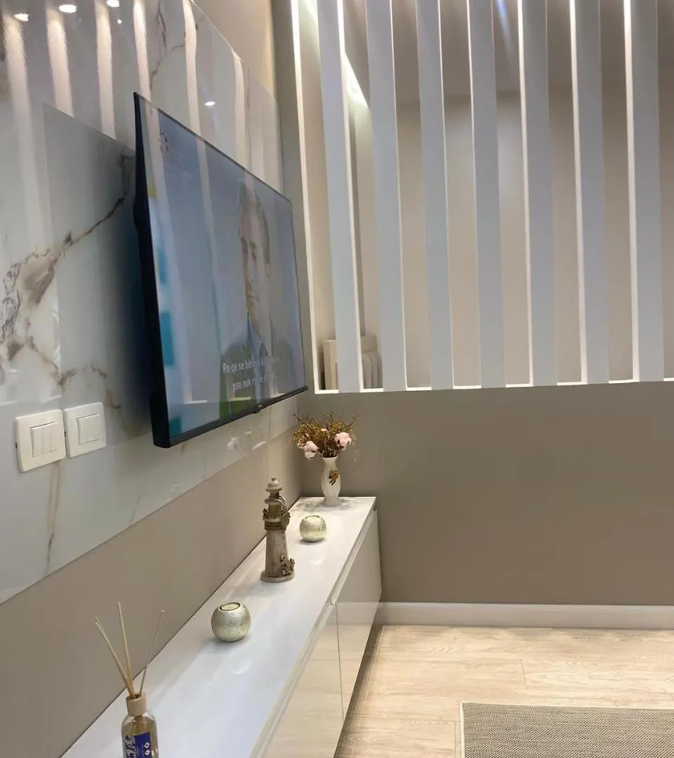 New Valona Apartment City Center Vlore